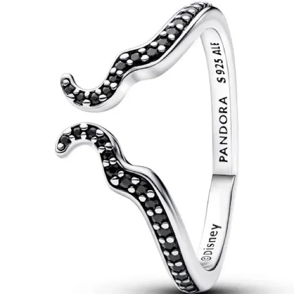 Pandora Silver and Red Heart Ring - Picture 2 of 3